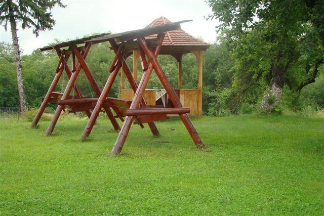 Pensiunea La Bradul Inalt Porumbacu de Sus Exterior photo